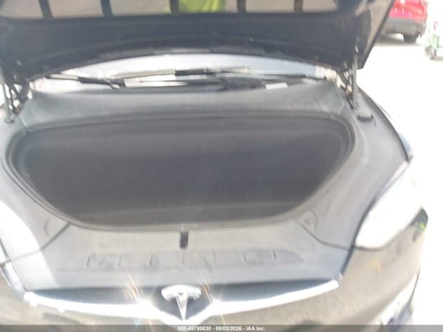 2020 TESLA MODEL X 10