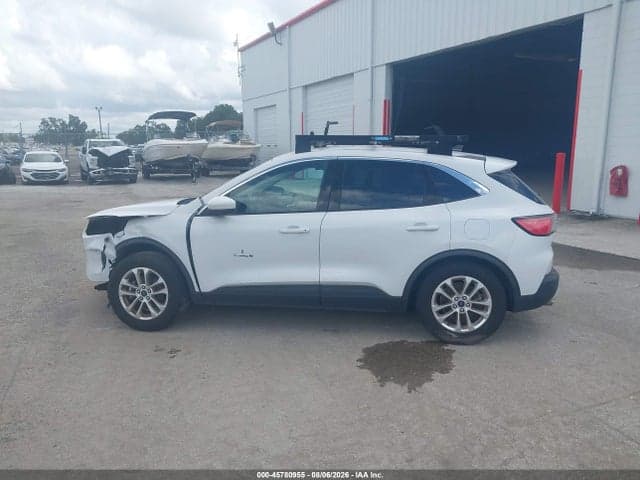 2020 FORD ESCAPE SE 15