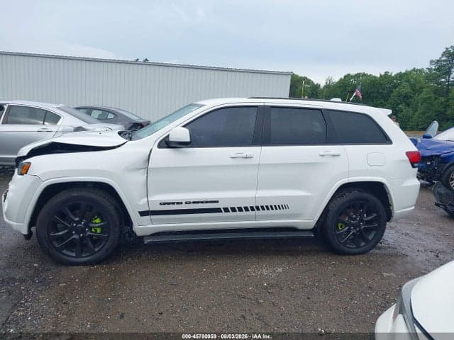 2017 JEEP GRAND CHEROKEE ALTITUDE 14