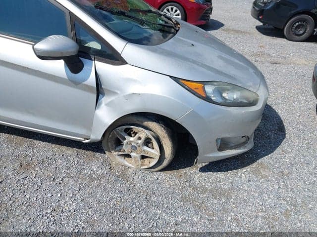 2017 FORD FIESTA SE 12