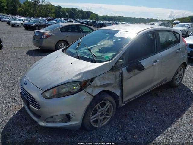 2017 FORD FIESTA SE 6