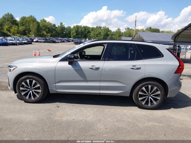 2025 VOLVO XC60 B5 CORE 15