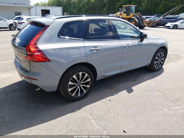 2025 VOLVO XC60 B5 CORE 4