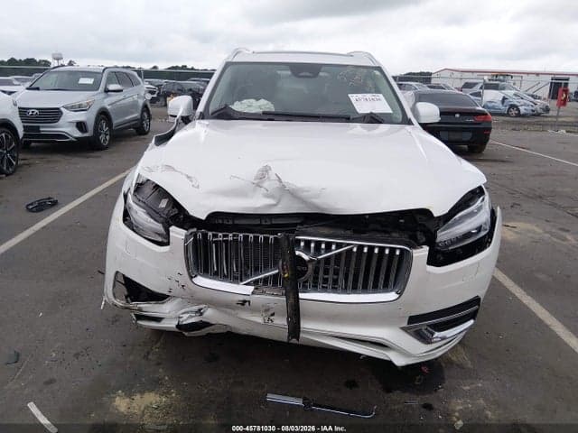 2025 VOLVO XC90 PLUG-IN HYBRID T8 CORE 7-SEATER 12