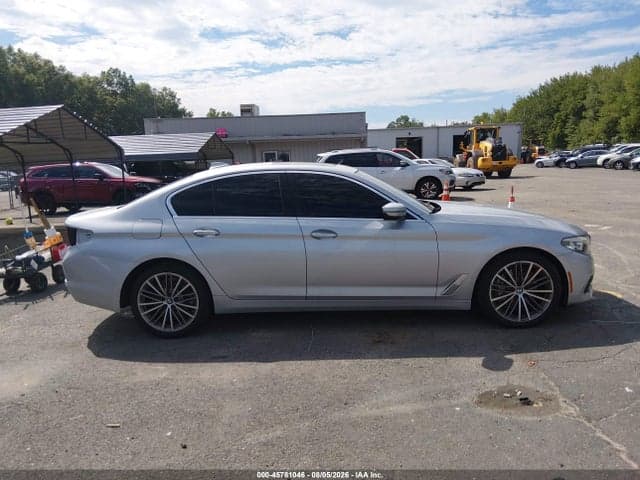 2017 BMW 530I 13