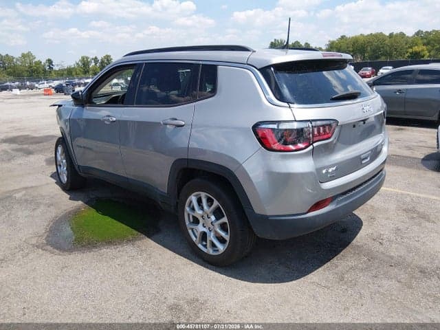2022 JEEP COMPASS LATITUDE LUX 4X4 3