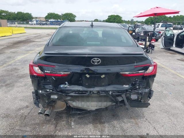 2026 TOYOTA CAMRY SE 6