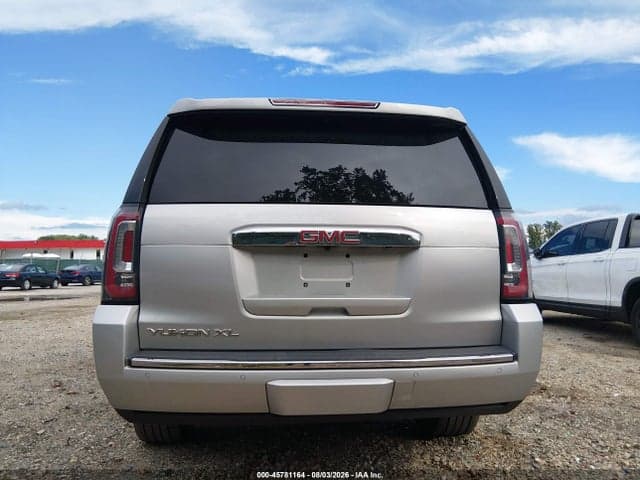 2018 GMC YUKON XL DENALI 16