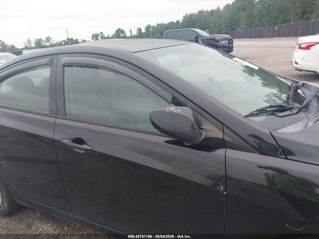 2017 HYUNDAI ACCENT SE 14