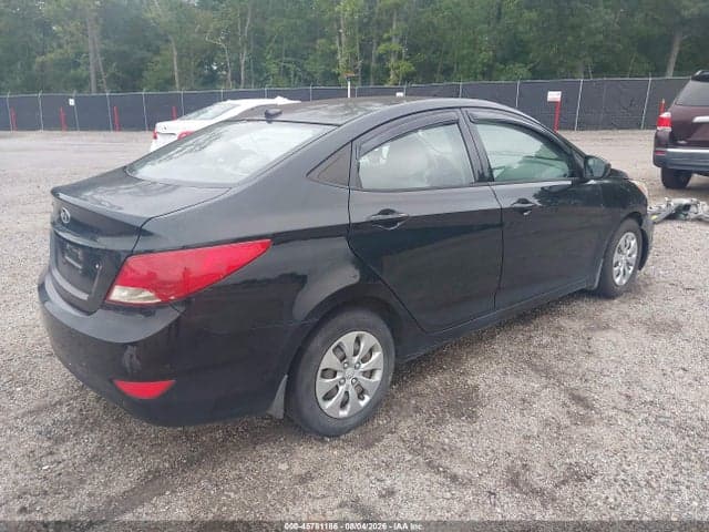 2017 HYUNDAI ACCENT SE 4