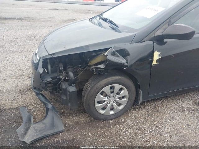 2017 HYUNDAI ACCENT SE 6