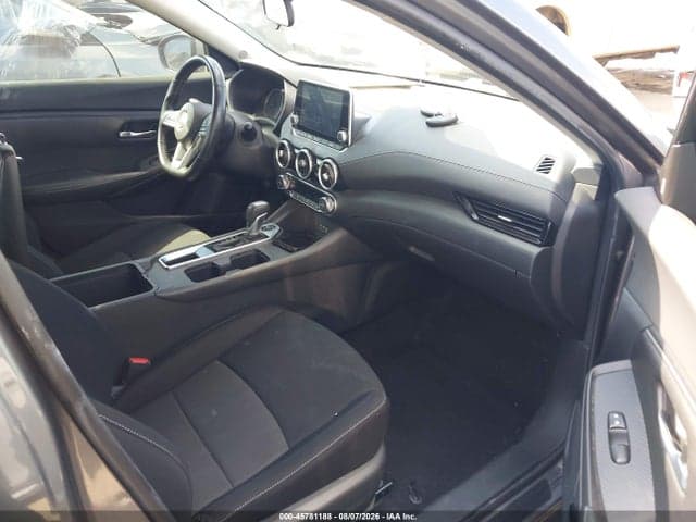 2021 NISSAN SENTRA SV XTRONIC CVT 5