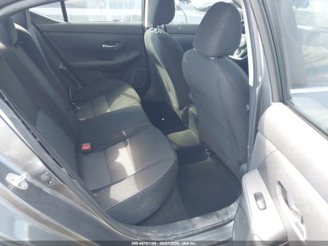 2021 NISSAN SENTRA SV XTRONIC CVT 8