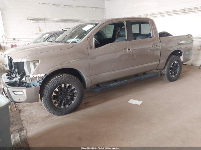 2021 NISSAN TITAN PRO-4X 4X4 2