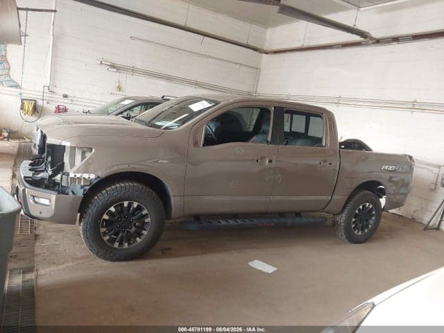 2021 NISSAN TITAN PRO-4X 4X4 14