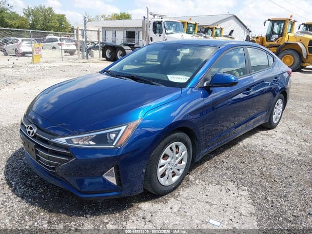 2019 HYUNDAI ELANTRA SE 2