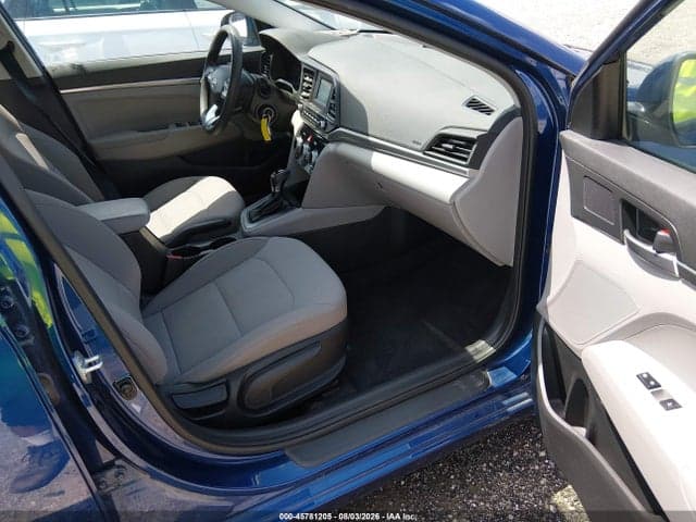 2019 HYUNDAI ELANTRA SE 5