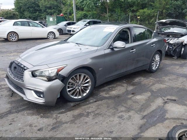 2018 INFINITI Q50 3.0T LUXE 2