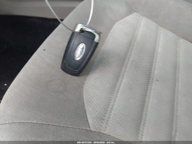 2017 FORD FUSION SE 11