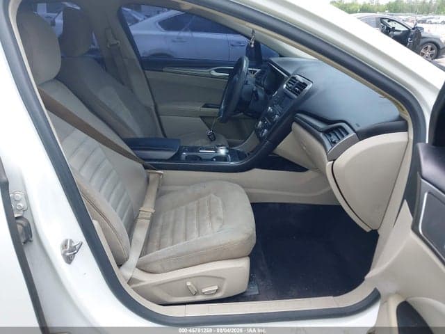 2017 FORD FUSION SE 5