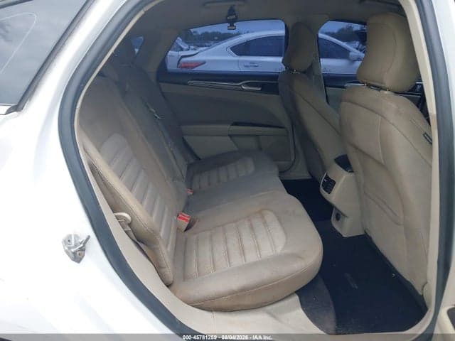 2017 FORD FUSION SE 8