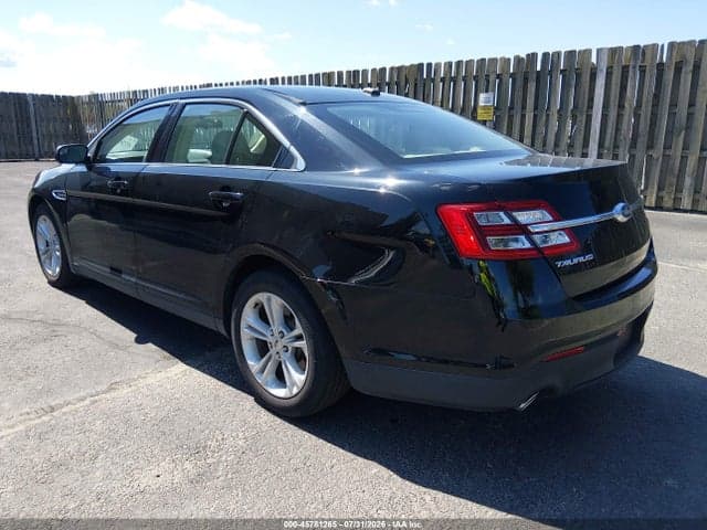 2018 FORD TAURUS SE 3