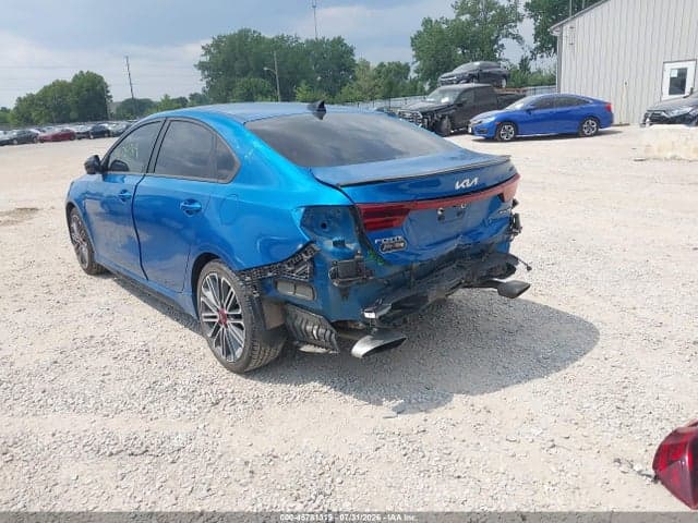 2022 KIA FORTE GT 3