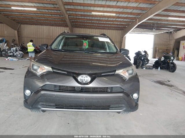 2018 TOYOTA RAV4 XLE 12