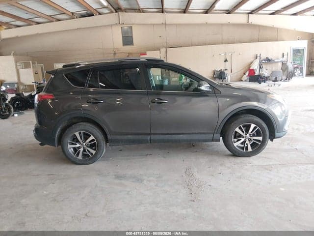 2018 TOYOTA RAV4 XLE 13