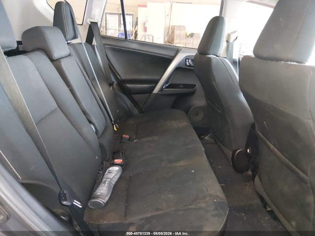 2018 TOYOTA RAV4 XLE 8