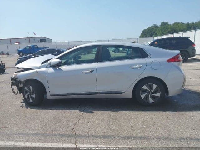 2018 HYUNDAI IONIQ HYBRID SEL 15