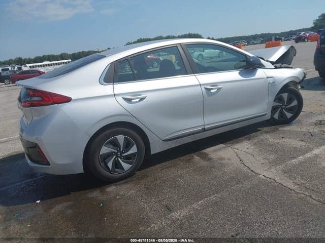 2018 HYUNDAI IONIQ HYBRID SEL 4