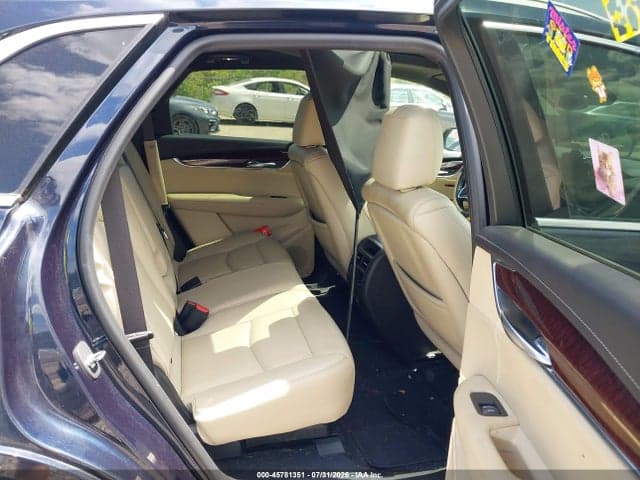 2017 CADILLAC XT5 PREMIUM LUXURY 8