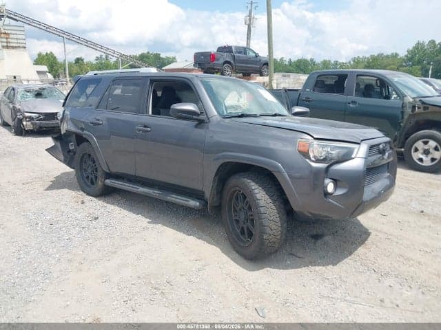 2018 TOYOTA 4RUNNER SR5 1