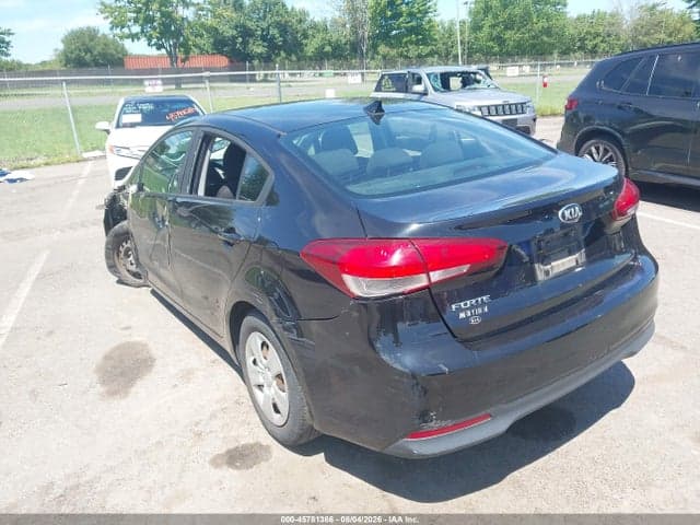 2017 KIA FORTE LX 3