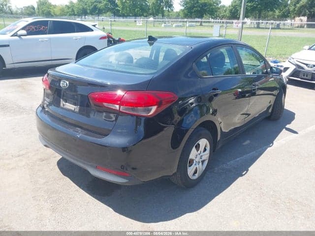 2017 KIA FORTE LX 4