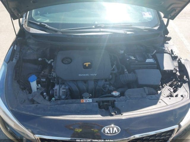 2017 KIA FORTE LX 10