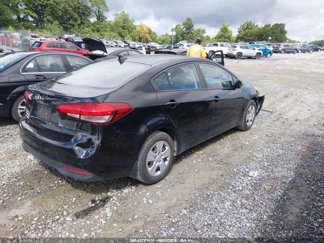 2017 KIA FORTE LX 4