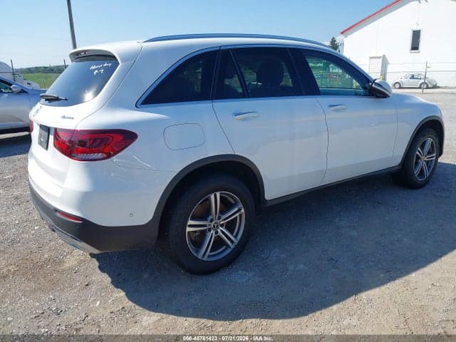 2021 MERCEDES-BENZ GLC 300 4MATIC SUV 4