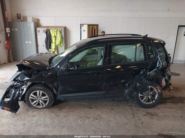 2017 VOLKSWAGEN TIGUAN 2.0T S 14