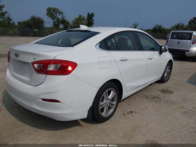 2017 CHEVROLET CRUZE LT AUTO 4
