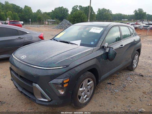 2024 HYUNDAI KONA SE 2
