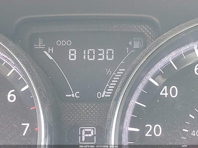 2017 NISSAN VERSA 1.6 SV 13