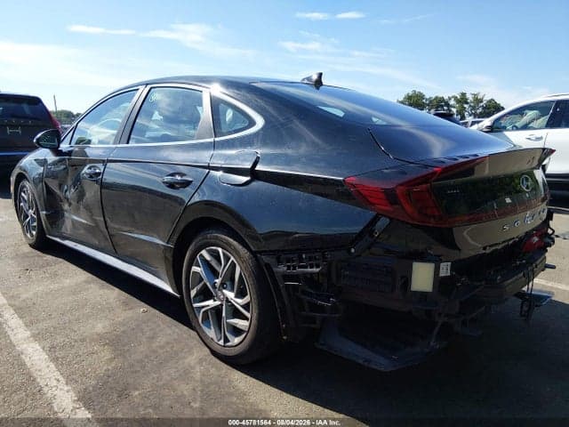 2023 HYUNDAI SONATA SEL 3