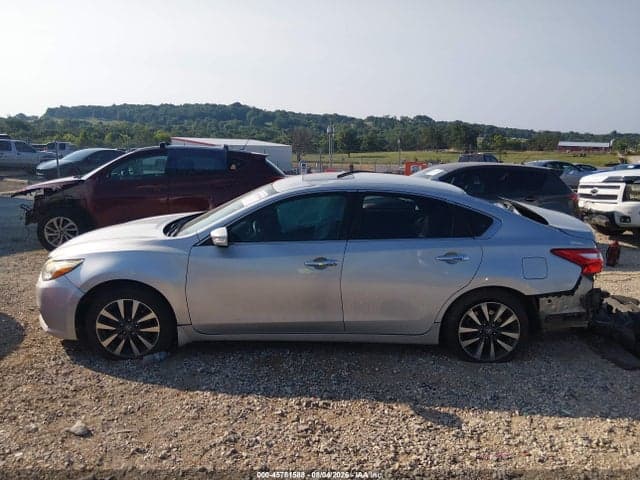 2017 NISSAN ALTIMA 2.5 SV 14