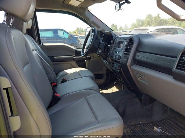 2021 FORD F-250 XL 5