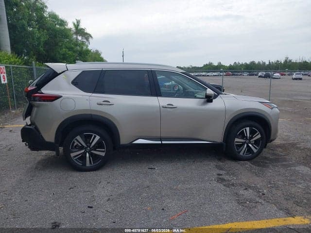 2021 NISSAN ROGUE SL FWD 13