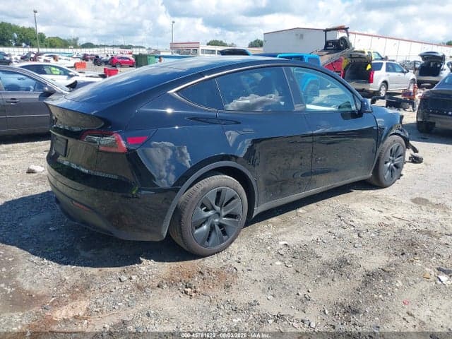 2025 TESLA MODEL Y LONG RANGE DUAL MOTOR ALL-WHEEL DRIVE 4