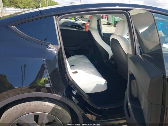 2025 TESLA MODEL Y LONG RANGE DUAL MOTOR ALL-WHEEL DRIVE 8