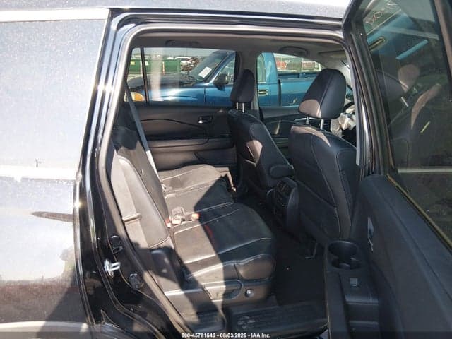 2017 HONDA PILOT EX-L 8